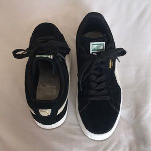 Puma sneakers